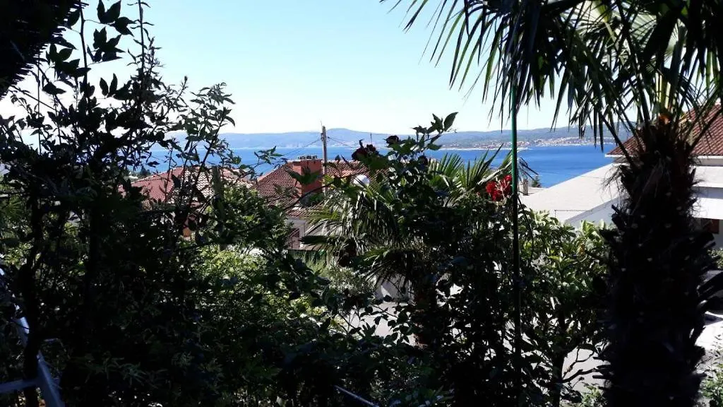 Ruza Apartments Crikvenica 0*,